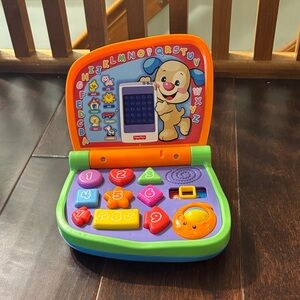 Laugh and learn smart screen Laptop for Kids - Multicolor